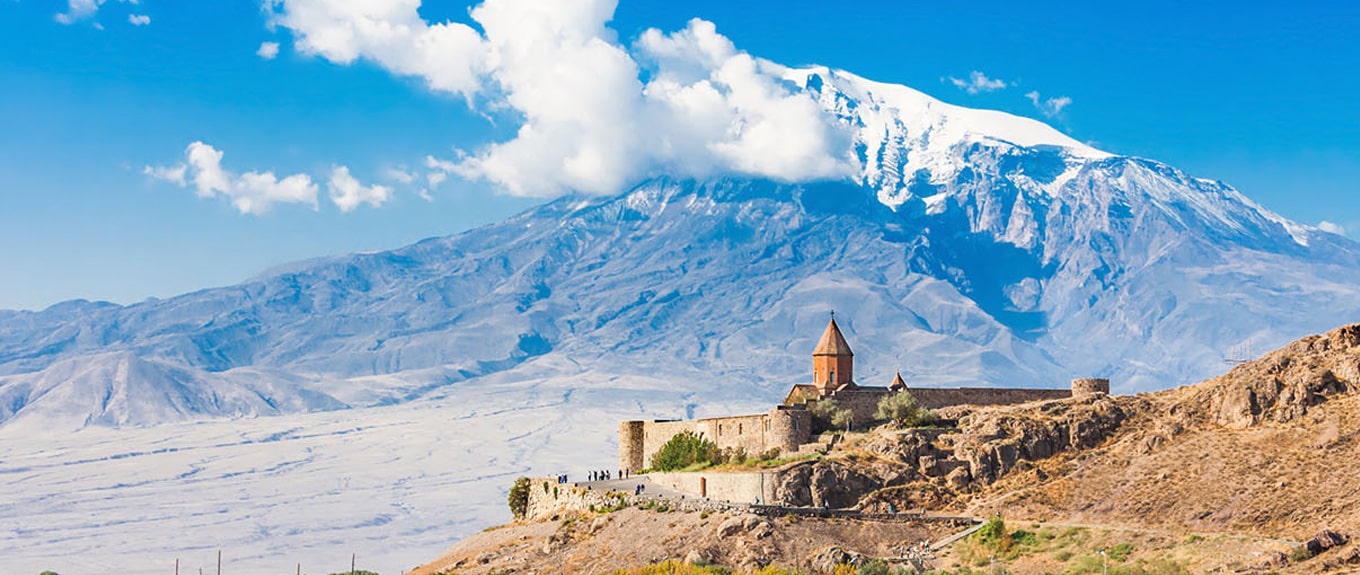 [:en]Khor Virap Monastery[:ru]Монастырь Хор Вирап[:hy]Խոր Վիրապ[:]